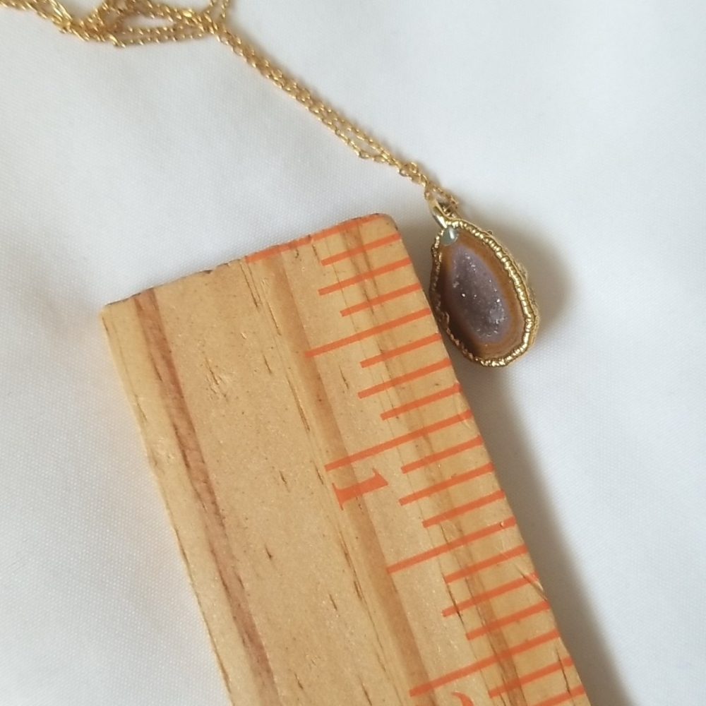Vintage Gold Geode Crystal Necklace - Picture 5 of 5